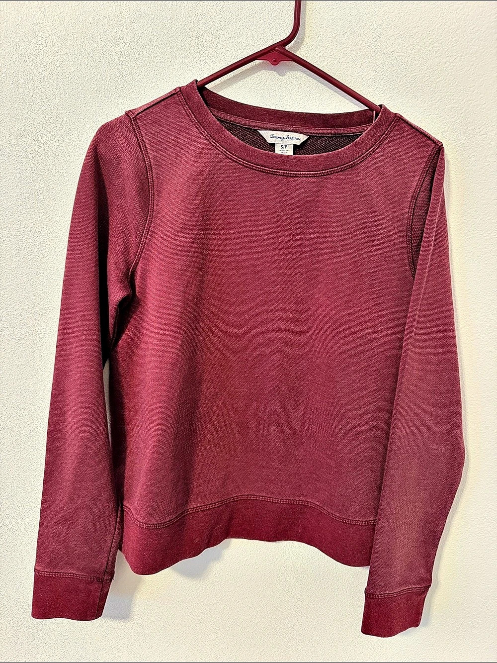 Tommy Bahama Long Sleeve Sweatshirt